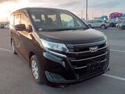 2020 TOYOTA NOAH X