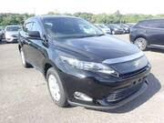 2016 TOYOTA HARRIER ELEGANCE