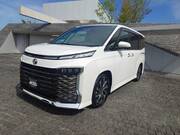 2026 TOYOTA VOXY