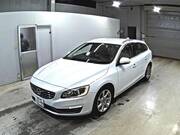 2014 VOLVO V60