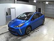 2019 TOYOTA PRIUS