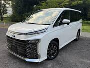 2025 TOYOTA VOXY