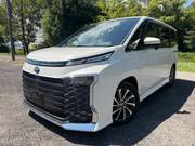 2025 TOYOTA VOXY