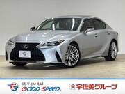 2021 LEXUS IS
