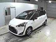 2019 TOYOTA SIENTA