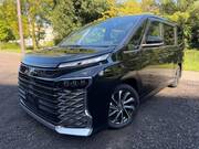 2025 TOYOTA VOXY