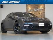 2017 PORSCHE PANAMERA