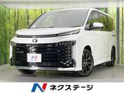 2026 TOYOTA VOXY