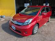 2012 TOYOTA ISIS