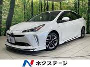 2019 TOYOTA PRIUS
