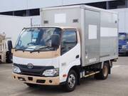 2017 TOYOTA DYNA