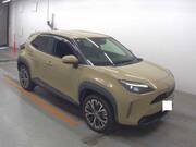 2022 TOYOTA YARIS CROSS