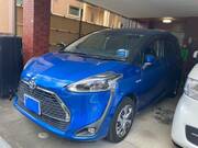 2020 TOYOTA SIENTA