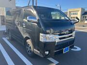 2018 TOYOTA REGIUS