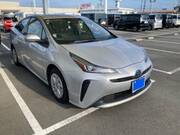 2020 TOYOTA PRIUS S