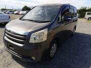 2009 TOYOTA NOAH