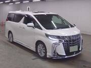 2018 TOYOTA ALPHARD