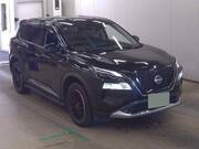 2023 NISSAN X-TRAIL