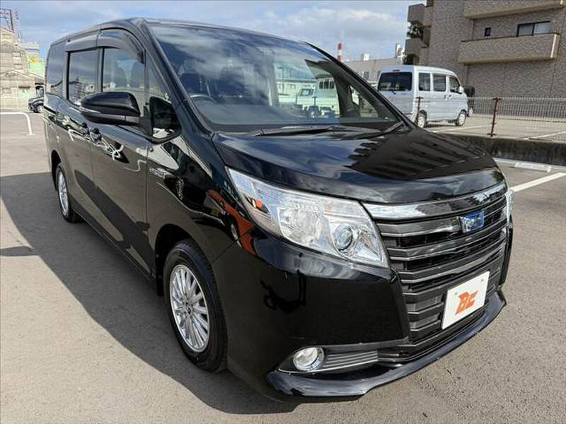 2017 TOYOTA NOAH for sale - photo 9