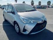 2019 TOYOTA VITZ F