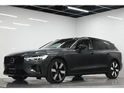 2025 VOLVO V60