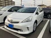 2012 TOYOTA PRIUS ALPHA G