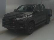 2023 TOYOTA HILUX