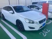2013 VOLVO V60