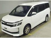 2014 TOYOTA VOXY