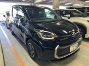 2024 TOYOTA SIENTA