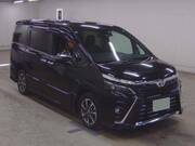 2020 TOYOTA VOXY