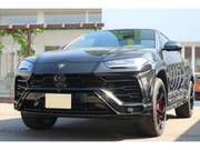 2019 LAMBORGHINI URUS (Left Hand Drive)