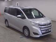 2021 TOYOTA NOAH X
