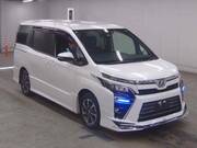 2017 TOYOTA VOXY
