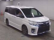 2015 TOYOTA VOXY