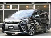 2018 TOYOTA VOXY