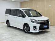 2017 TOYOTA VOXY