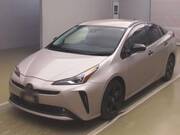 2020 TOYOTA PRIUS