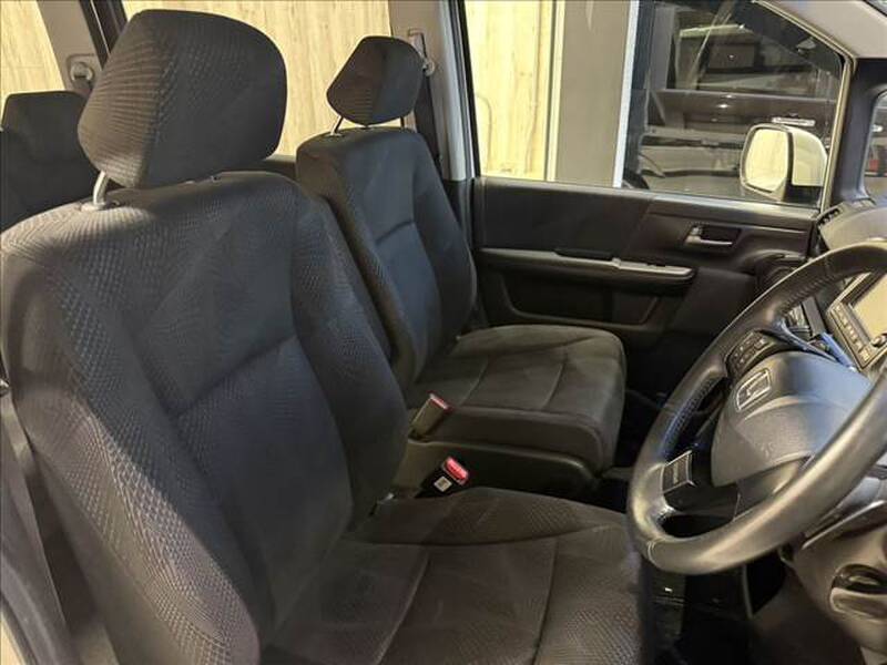 2011 HONDA STEPWAGON for sale - photo 11