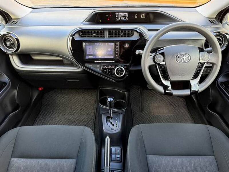 2020 TOYOTA AQUA for sale - photo 3