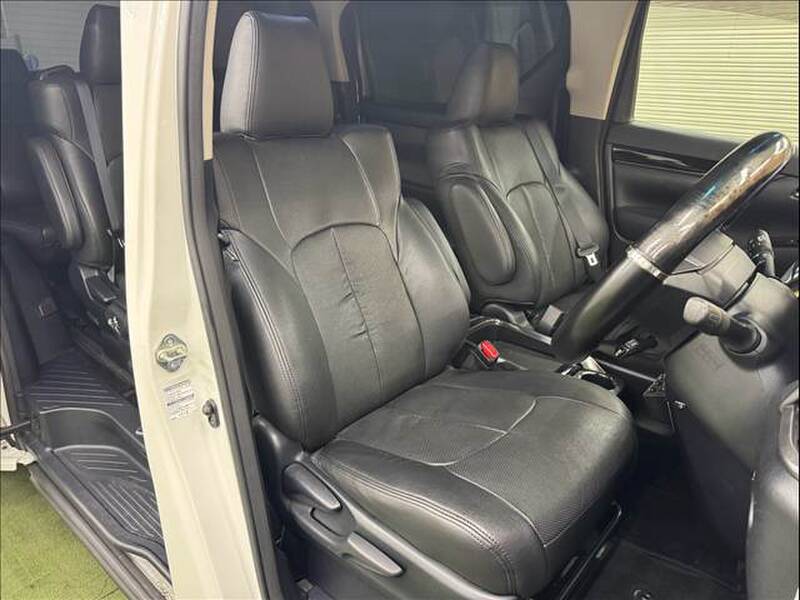 2015 TOYOTA VELLFIRE for sale - photo 11