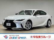 2021 LEXUS IS