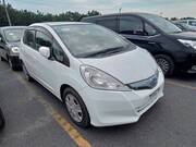 2011 HONDA FIT HYBRID