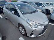 2019 TOYOTA VITZ F