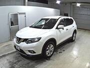 2016 NISSAN X-TRAIL