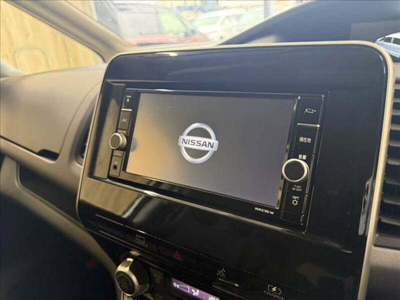 2020 NISSAN SERENA for sale - photo 5