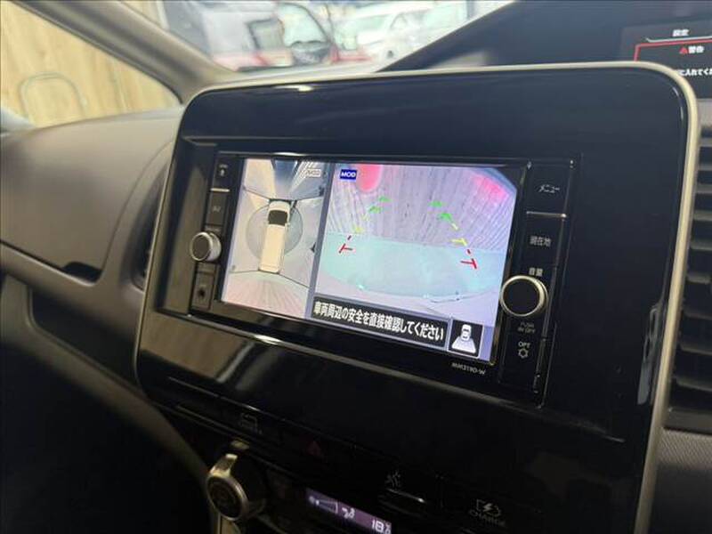 2020 NISSAN SERENA for sale - photo 7