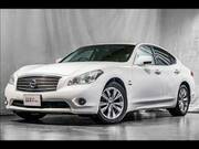 2011 NISSAN FUGA